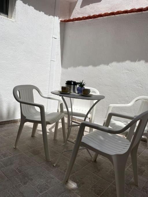 Modern 2Br Near Centre -5Min Wlk Leilighet Pátra Eksteriør bilde